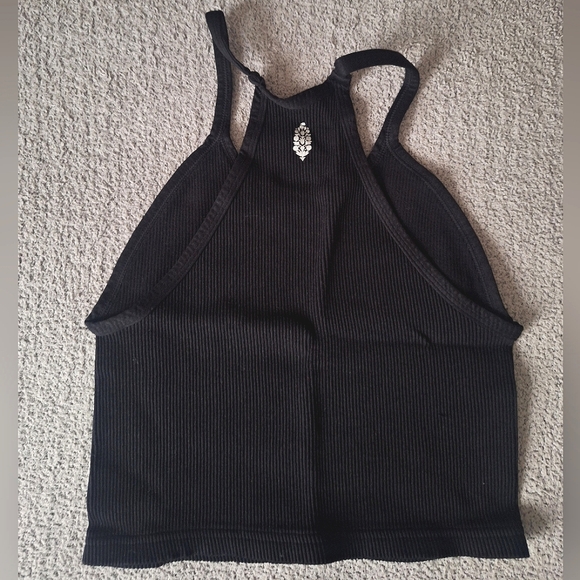 NWOT- Free People Movement Happiness Runs Bike Shorts And Tank Set - Picture 4 of 10